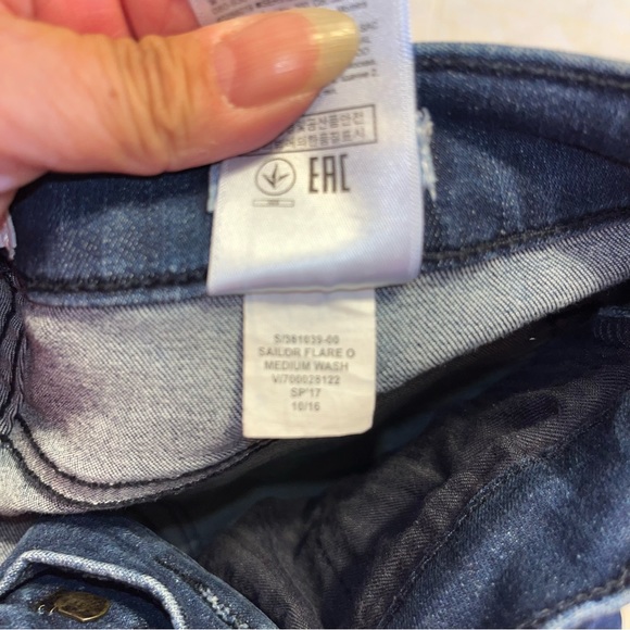 Banana Republic Premium Denim Sailor Flare Jeans - Picture 13 of 14